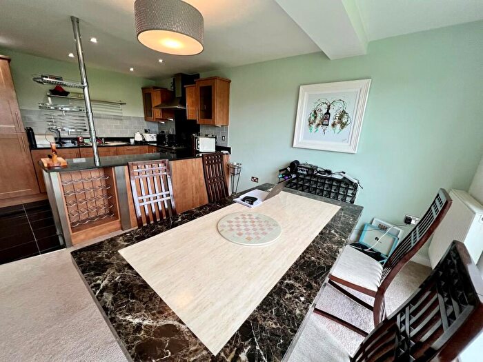 2 Bedroom Apartment To Rent In Willow Green, Sunderland, SR2
