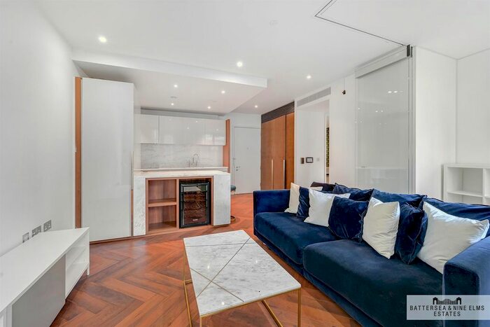 1 Bedroom Flat To Rent In New Union Square, London, SW11