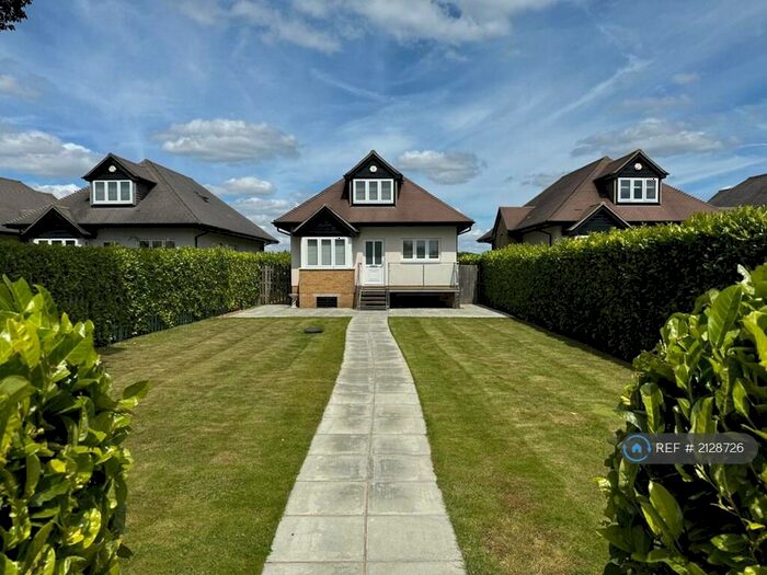 3 Bedroom Detached House To Rent In Bridge Wharf, Chertsey, KT16