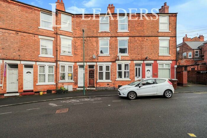 3 Bedroom Terraced House To Rent In Broxtowe Street, Nottingham, NG5