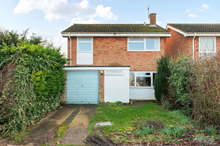 3 Bedroom Detached House For Sale In Alexander Close, Clifton, Shefford, SG17