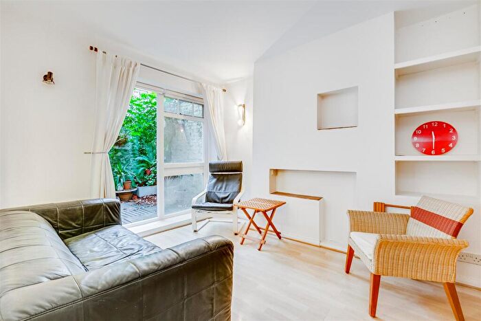 1 Bedroom Flat To Rent In Ifield Road, SW10
