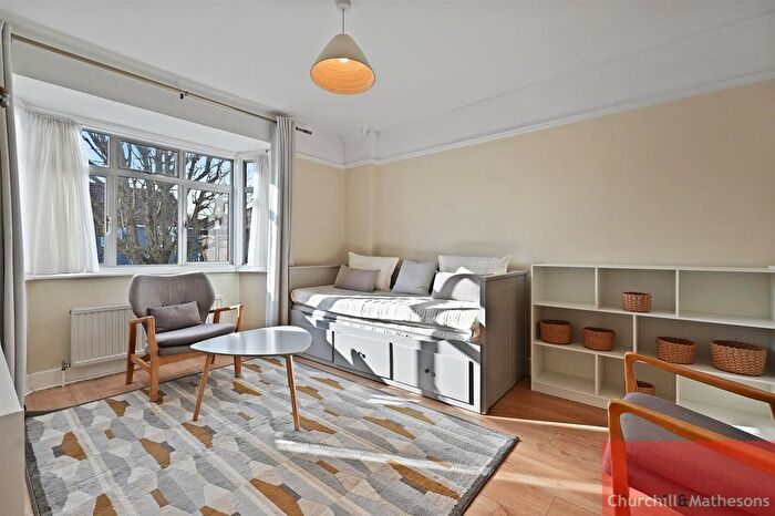 1 Bedroom Property To Rent In St. Andrews Road, Acton, London, W3