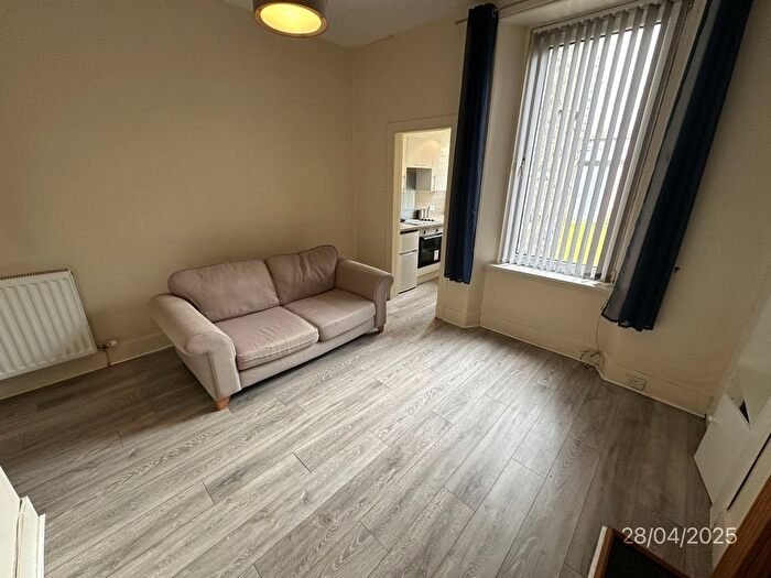 1 Bedroom Flat To Rent In Howburn Place, Ground Floor Right, Aberdeen, AB11