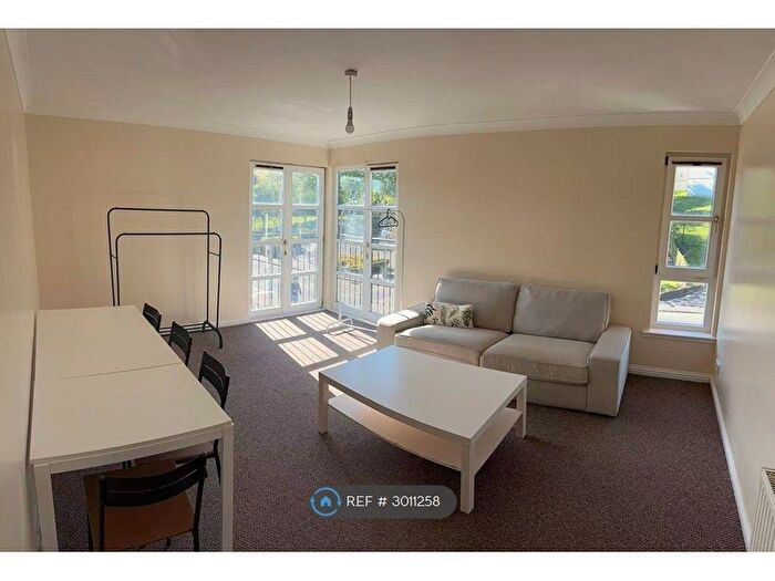 3 Bedroom Flat To Rent In Blackness Road, Dundee, DD1
