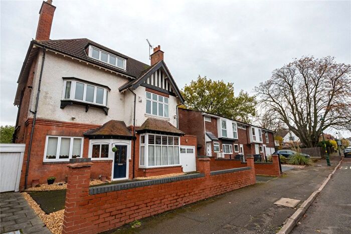 6 Bedroom Detached House For Sale In Grove Avenue, Moseley, Birmingham, B13