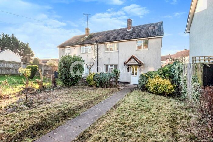 3 Bedroom Semi-Detached House To Rent In The Doweries, Rubery, Rednal, Birmingham, B45