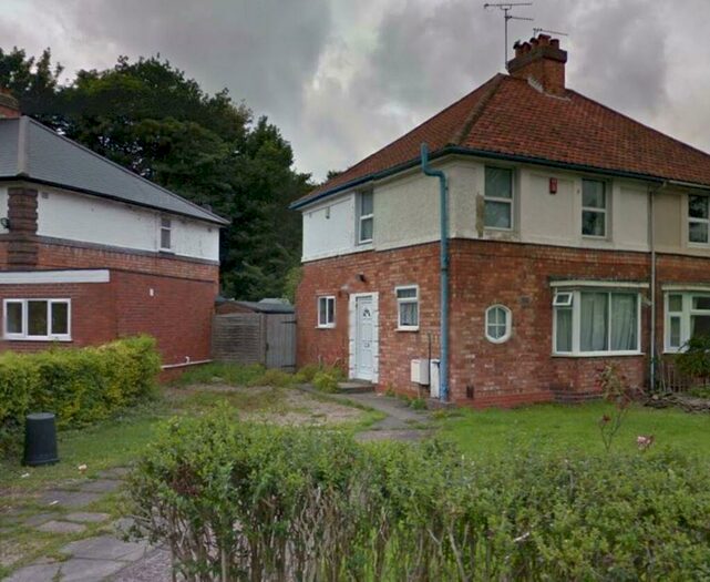 5 Bedroom Detached House To Rent In Hilldrop GroveHarborneBirmingham, B17