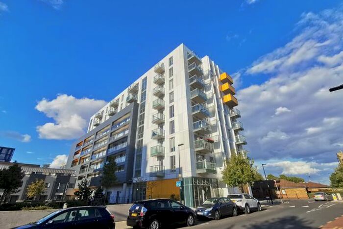 1 Bedroom Flat To Rent In Celestial House, Cordelia Street, Poplar, E14