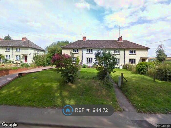 2 Bedroom Terraced House To Rent In Station Rd, Overton, RG25