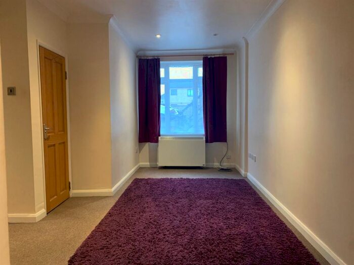 Flat To Rent In High Street, Chatteris, PE16