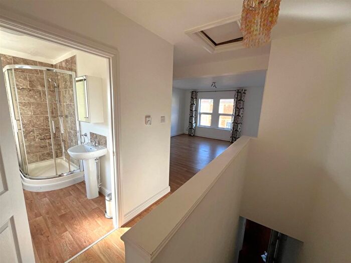 1 Bedroom Flat For Sale In Southmead Road, Westbury-On-Trym, Bristol, BS10