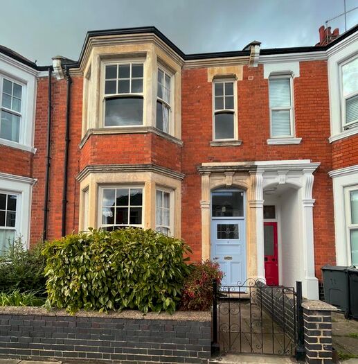 5 Bedroom House To Rent In Birchfield Road, Northampton, NN1