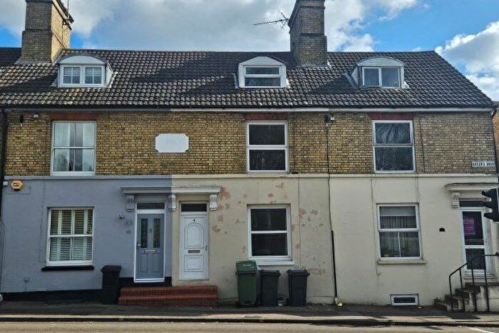 4 Bedroom Property To Rent In Queens Road, Maidstone, ME16