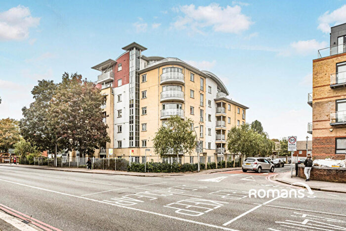 2 Bedroom Flat To Rent In The Pinnacle, Kings Road, Reading, RG1