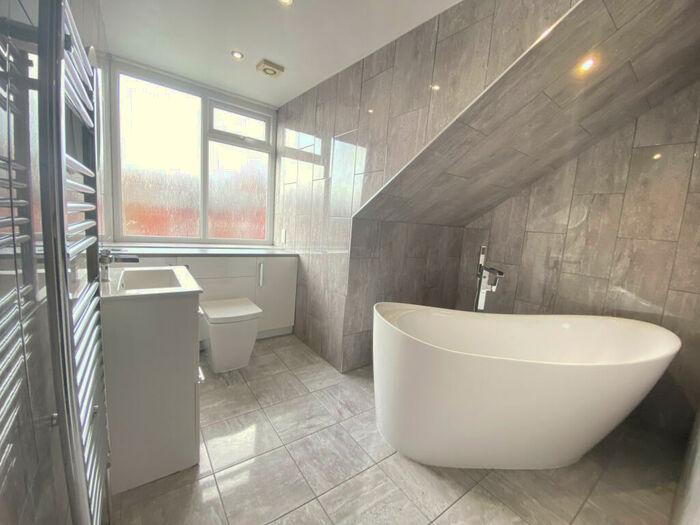 4 Bedroom Terraced House To Rent In Haddon Avenue, Leeds, West Yorkshire, LS4