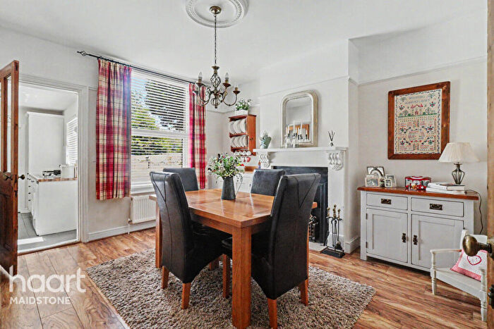 2 Bedroom Terraced House For Sale In Wheeler Street, Maidstone, ME14
