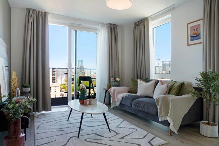 1 Bedroom Apartment To Rent In Clay, M5