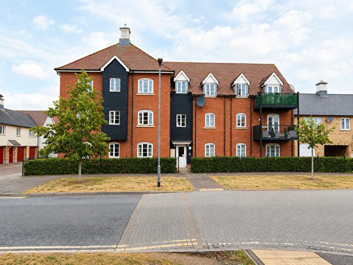 2 Bedroom Apartment For Sale In Hooper Avenue, Colchester, CO2