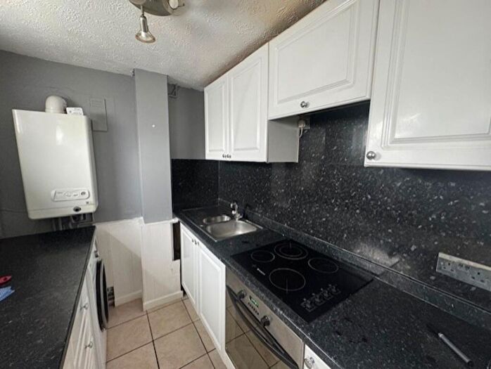 Studio To Rent In Arabella Street, Cardiff, CF24