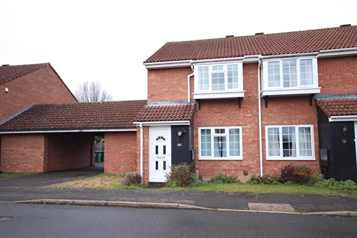 2 Bedroom End Of Terrace House To Rent In Tamarin Gardens, Cambridge, CB1