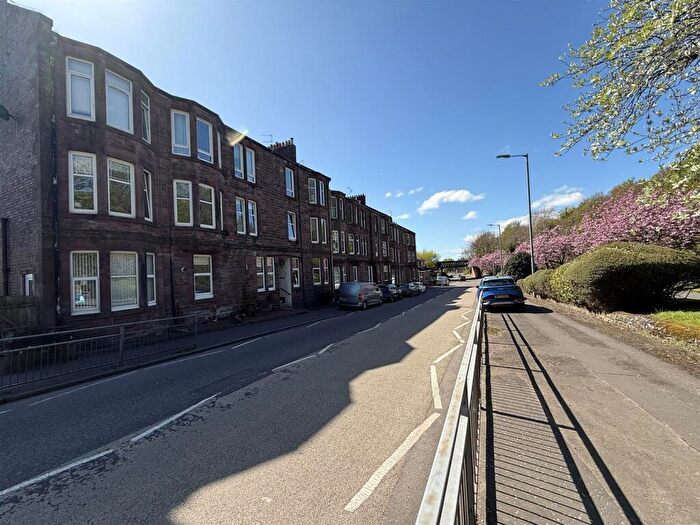 1 Bedroom Flat For Sale In Dumbarton Road, Bowling, G60