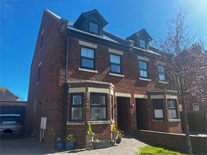 4 Bedroom Terraced House To Rent In Grey Walls, Hythe, CT21