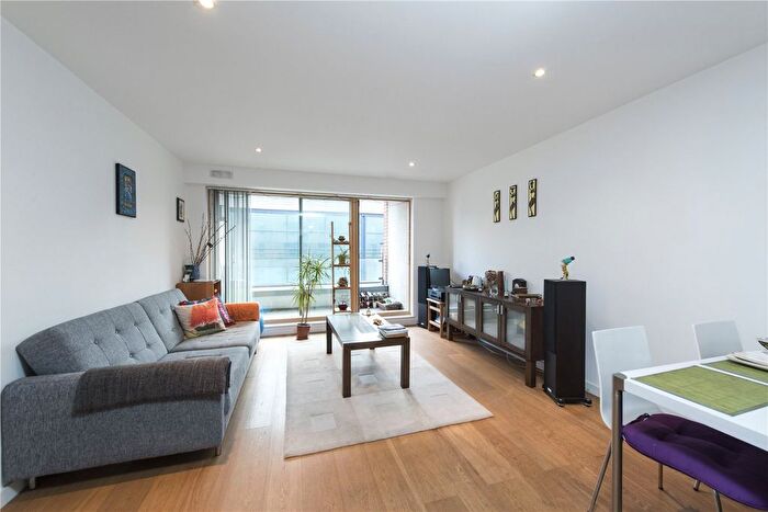1 Bedroom Property To Rent In Hardwicks Square, London, SW18