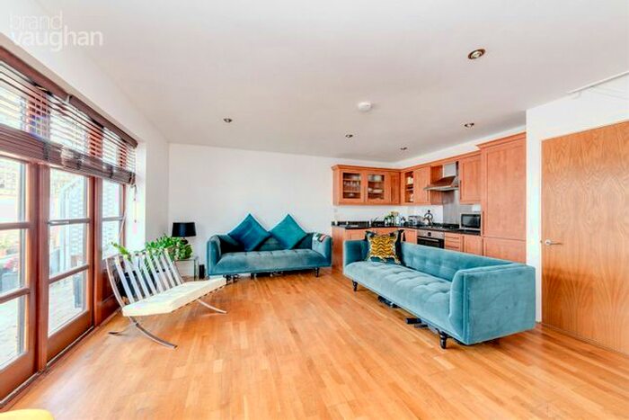 2 Bedroom Terraced House To Rent In Medina Place, Hove, East Sussex, BN3