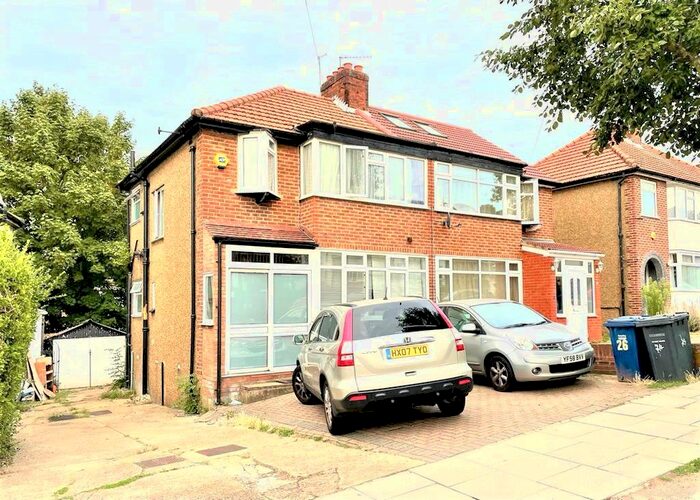 3 Bedroom Semi-Detached House To Rent In Riverdene, Edgware, HA8