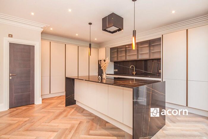 3 Bedroom House To Rent In Boveney Road London, SE23