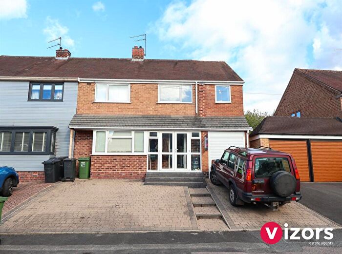 4 Bedroom Semi-Detached House For Sale In Bredon View, Headless Cross, Redditch, B97