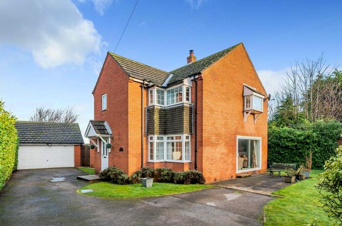 4 Bedroom Detached House For Sale In School Lane, North Duffield, Selby, YO8