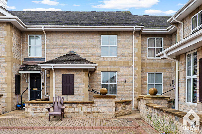 2 Bedroom Retirement Property For Sale In Morningside Courtyard, Idsall Drive, Prestbury, Cheltenham, GL52