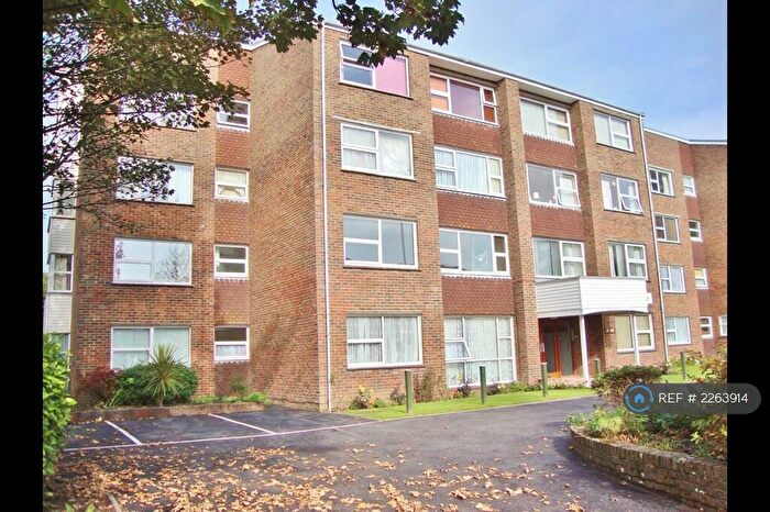 1 Bedroom Flat To Rent In Boundary Road, Worthing, BN11