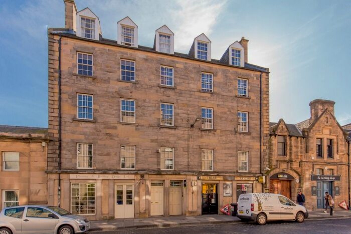 2 Bedroom Flat To Rent In West Nicolson Street, Newington, Edinburgh, EH8
