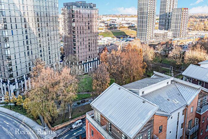 2 Bedroom Flat For Sale In Naples Street, Manchester, M4