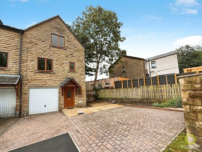 3 Bedroom Property For Sale In Foxglove Close, Burnley, BB11