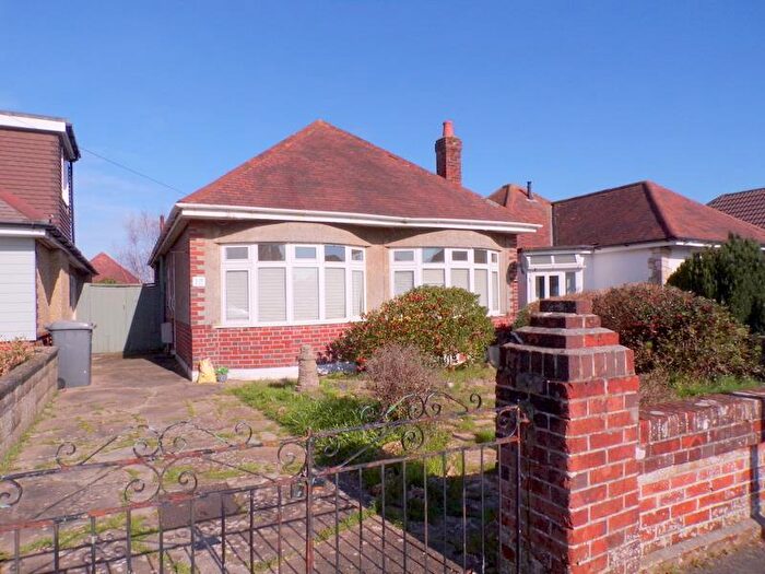 2 Bedroom Detached Bungalow For Sale In Alderley Road, Bournemouth, BH10
