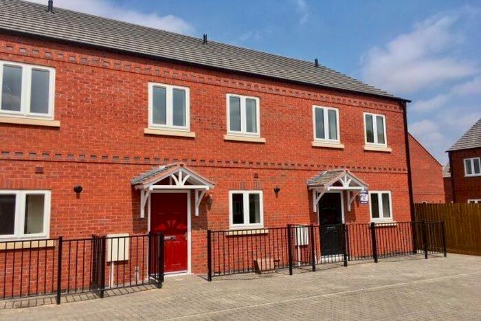 2 Bedroom Property To Rent In Webster Road, Loughborough, LE11