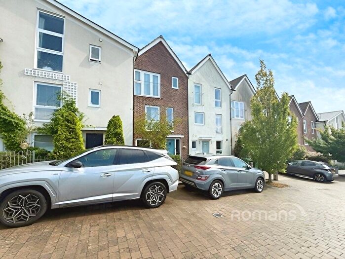4 Bedroom Terraced House To Rent In Risinghurst Mews, Basingstoke, Hampshire, RG24
