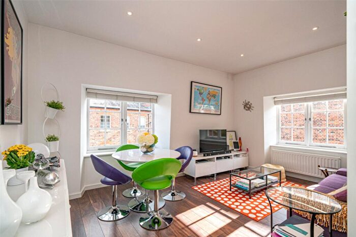 2 Bedroom Apartment To Rent In The Old Meeting House, A Lower Dagnall Street, St. Albans, Hertfordshire, AL3