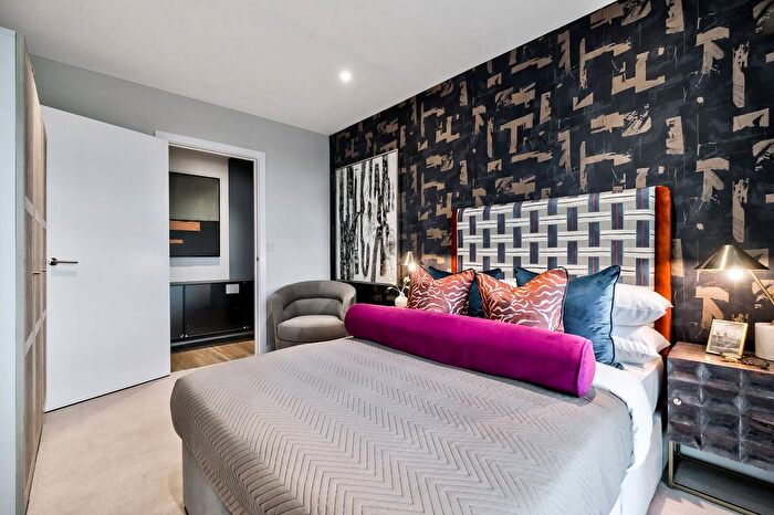 2 Bedroom Flat For Sale In Magellan Boulevard, Royal Albert Wharf, E16
