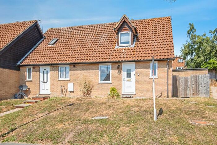 2 Bedroom End Of Terrace House For Sale In Aylward Close, Hadleigh, Ipswich, IP7