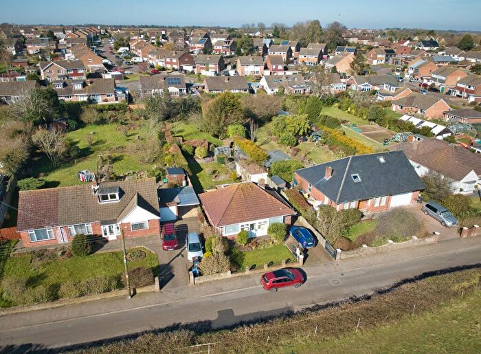 2 Bedroom Detached House For Sale In Monkton Court Lane, Eythorne, CT15