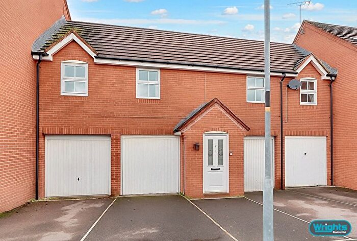 2 Bedroom Flat For Sale In Turnstile Walk, Trowbridge, BA14