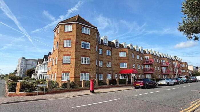 1 Bedroom Apartment For Sale In Edith Road, Clacton-On-Sea, CO15