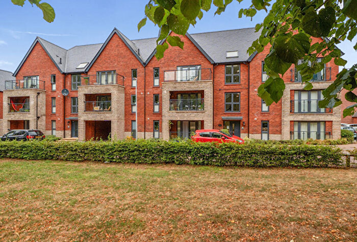 2 Bedroom Apartment For Sale In Jenkins Way, Frenchay, Bristol, BS16