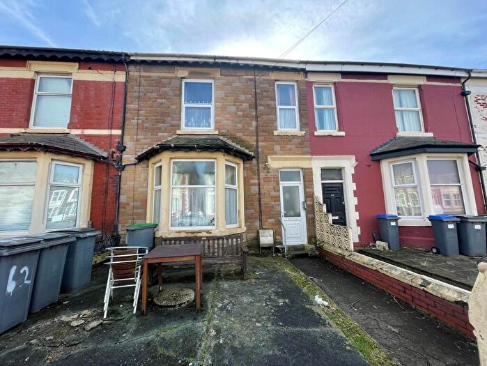 Flat For Sale In Burlington Road, Blackpool, Lancashire, FY4