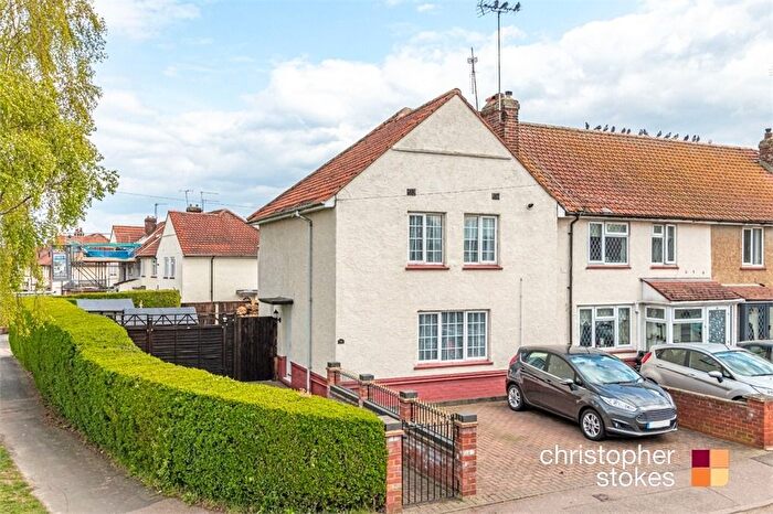 3 Bedroom End Of Terrace House To Rent In Dark Lane, Cheshunt, Waltham Cross, Hertfordshire, EN7